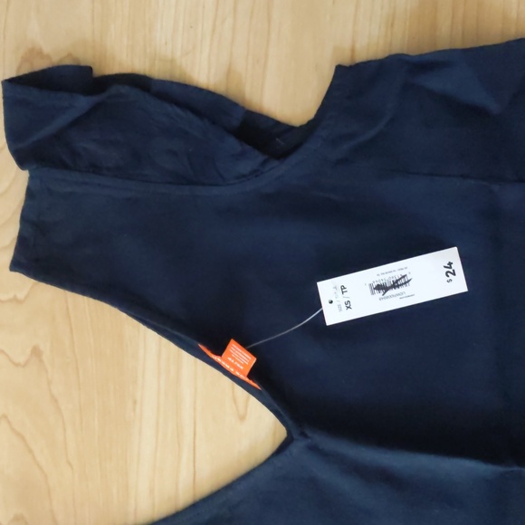 Joe Fresh navy linen blend flutter sleeve blouse - Picture 2 of 3